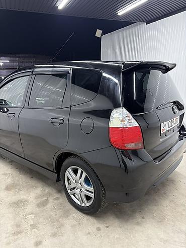 Honda: Honda Fit: 2006 г., 1.4 л, Автомат, Бензин, Хэтчбэк — 5