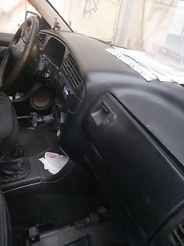 panel vurmaq: Volkswagen Golf: 2 l | 1993 il Hetçbek — 3
