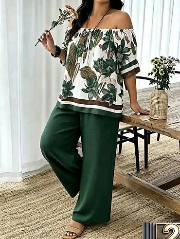 heets davidoff: Komplet za punije
Prelepe boje
2XL 3XL 4XL
Cena : 3000 dinara — 8