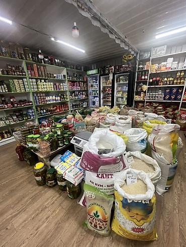 Торговля: Продаётся продуктовый магазин, со складом, на рынке Дордой моторс — 3