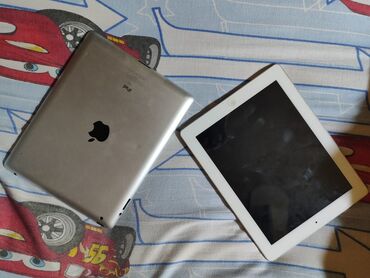 apple notebook qiymeti: Два Айпада, попали В Айклоуд очень давно не пользовалась Ими