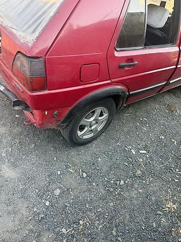 2 4 д: Volkswagen Golf: 1988 г., 1.8 л, Механика, Бензин, Хэтчбэк — 2