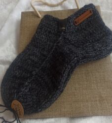 детский комплект шапка и шарф: Toxunma yun corab. Tərkibi 50% yun Angora. 41-42. Hazır eldə var