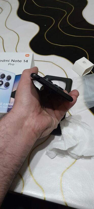 Redmi: Redmi Note 14 Pro, 512 GB, rəng - Qara, Sensor — 6