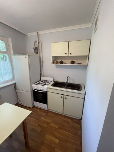 квартиры в бишкекеаренда долгосрочно: 60 м², 3 комнаты, Бронированные двери