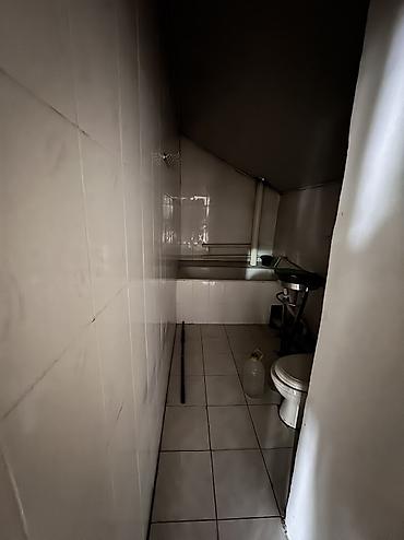 Продажа домов: Дом, 150 м², 7 комнат, Собственник — 10