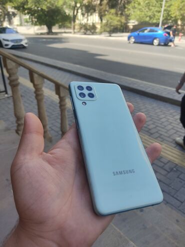 Samsung Galaxy A22, 64 ГБ, цвет - Белый, Две SIM карты, Face ID, С документами