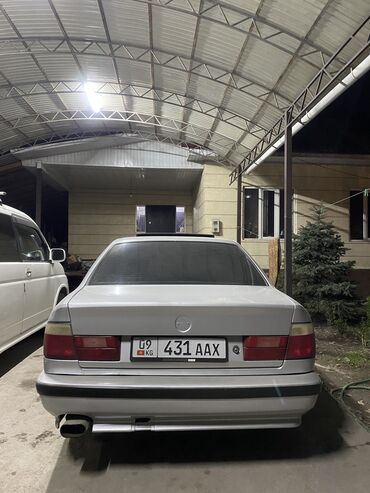 BMW: BMW 525: 1991 г., 2 л, Механика, Бензин, Седан