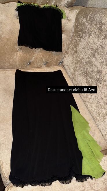 Köynək və bluzalar: Geyimler her biri yeni kimidir — 21