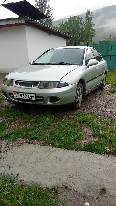 e34 4 4: Mitsubishi Carisma: 1999 г., 1.8 л, Механика, Бензин, Седан — 1