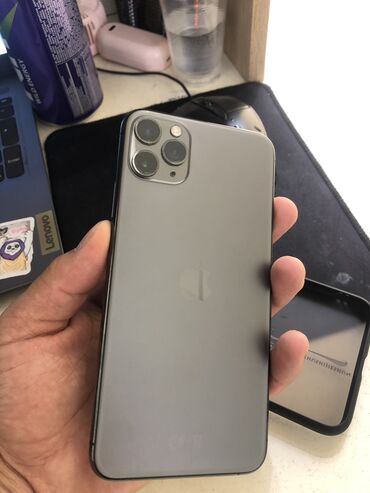 необычные чехлы на айфон 13 про макс: IPhone 11 Pro Max, Колдонулган, 512 ГБ, 88 %