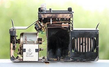 Ostali antikviteti: Jugoslovenska Armija Induktorski telefonski aparat PTI-49. U — 4