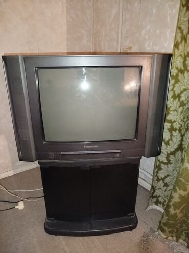 10 s: İşlənmiş Televizor Panasonic Ünvandan götürmə