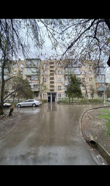 квартира 8 микрорайон: 1 комната, 34 м², 4 этаж, Косметический ремонт
