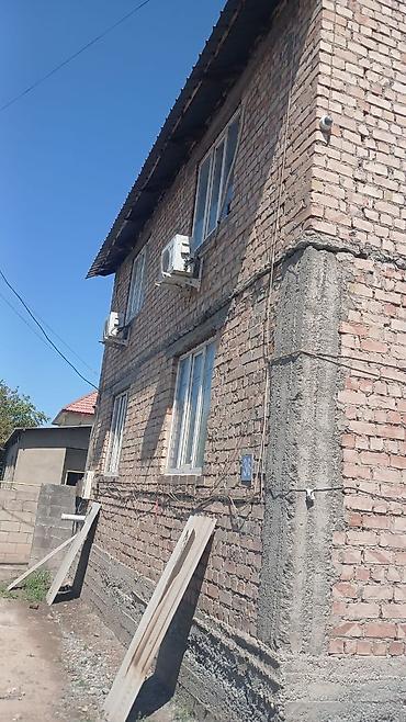 тунгу: Продается двухэтажный кирпичный дом с участком 6 соток, со своим — 1