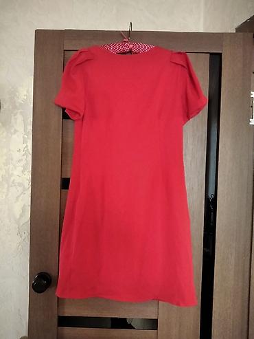 pull bear: Продаю новое платье Производство Турция. р.46 с подкладом, рукав — 2