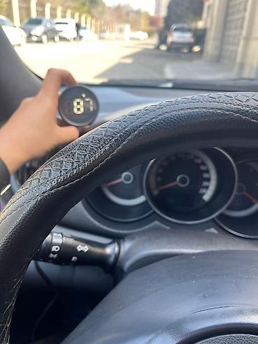 su reduktoru: Avtomobilin motorunun su temperaturunu, akkumlyatorun voltajını — 10
