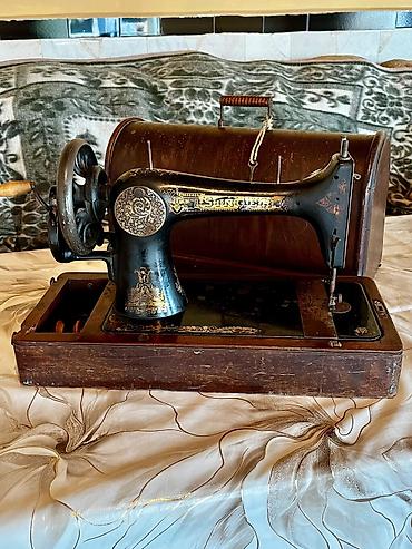 Orijinal qədimi Singer tikiş maşını - Tam işlək vəziyyətdə - Taxta lalafo.az -da Orijinal qədimi Singer tikiş maşını - Tam işlək vəziyyətdə - Taxta