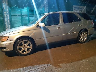 Toyota: Toyota Ipsum: 1998 г., 2 л, Автомат, Бензин, Универсал — 3