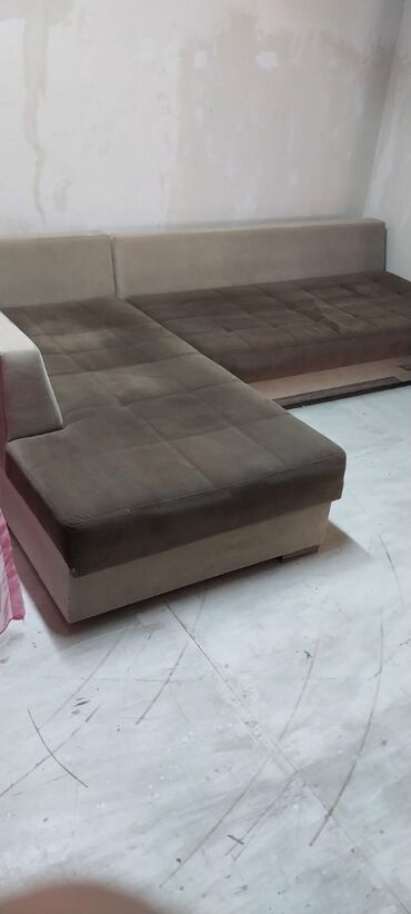 metbex divanı: Künc divan, İşlənmiş, Açılmayan, Bazalı, Çatdırılma yoxdur