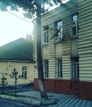 binede merkezde satilan bina evleri: 2 otaqlı, 60 kv. m, Orta təmir