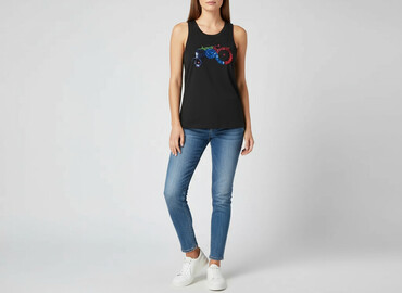 kaws t shirty: Women`s T-shirt, size M