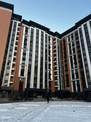 Продажа квартир: 3 комнаты, 131 м², Элитка, 4 этаж, ПСО (под самоотделку)