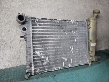 Радиаторы: Радиатор охлаждения двигателя Citroen SAXO / PEUGEOT 106, 1998г.в — 3