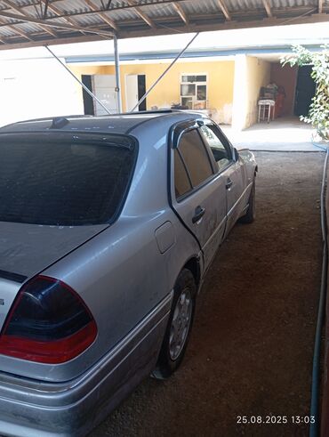 москвич 2141 запчасти: Mercedes-Benz C-Class: 2 l | 1994 il Sedan