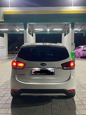 Kia: Kia Carens: 2017 г., 1.7 л, Дизель — 16