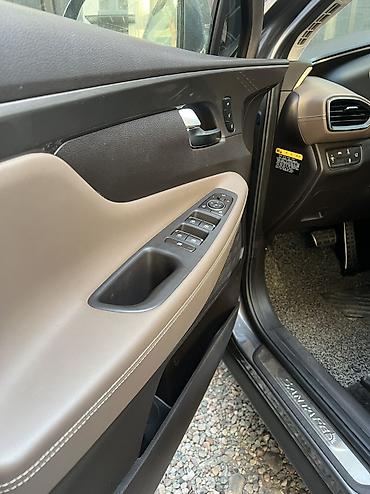 santa fe: Hyundai Santa Fe: 2019 г., 2.2 л, Автомат, Дизель, Внедорожник — 4