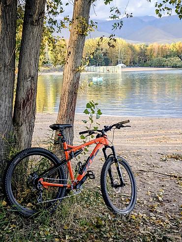 Двухподвес, новая резина Maxxis 27.5*2.6, гидравлика тормоза