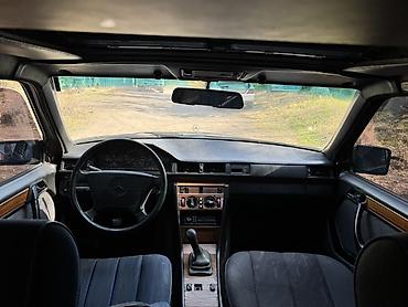 1221 2: Mercedes-Benz E-Class: 1989 г., 2.3 л, Механика, Бензин, Седан — 2
