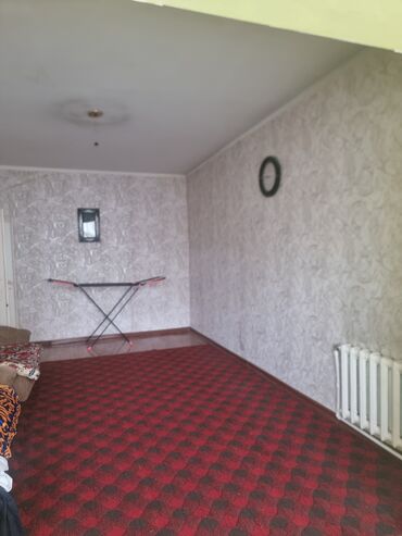 Продажа квартир: 3 комнаты, 68 м², 105 серия, 2 этаж, Старый ремонт