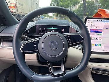 Zeekr: Zeekr 001: 0.1 л | 2023 г. Хэтчбэк — 12