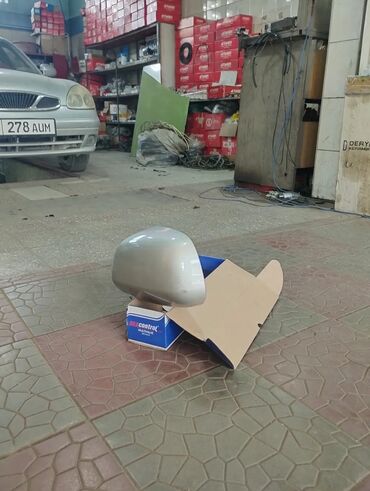 Зеркала: Боковое левое Зеркало Toyota Б/у, Оригинал — 13