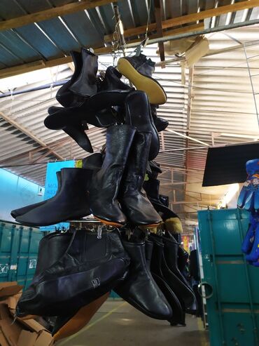 Резиновые сапоги: Резиновые сапоги, 36, Новый, цвет - Черный, Самовывоз, Платная доставка — 9