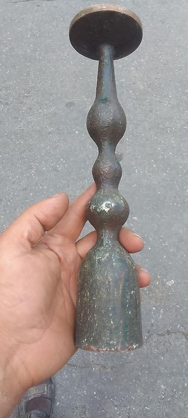 şamdam: Metal şamdan - Material: bürünc/metal gövdə, üst hissədə şam üçün — 3