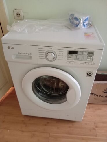новая стиральная машинка: Стиральная машина LG, Б/у, Автомат, До 7 кг, Компактная