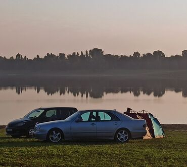 электронный машине: Mercedes-Benz E-Class: 2000 г., 3.2 л, Автомат, Бензин, Седан