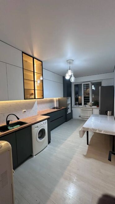 азия молл квартира: 2 комнаты, 70 м², Элитка, 7 этаж, Евроремонт