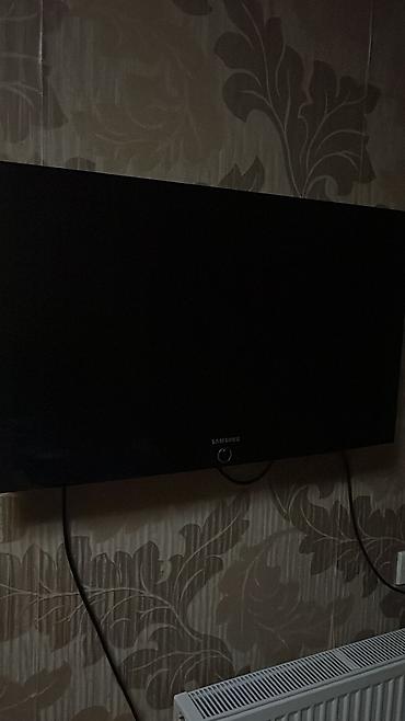 1 ədəd Samsung LED televizor tam işlək vəziyyətdə - Ekran: təxminən