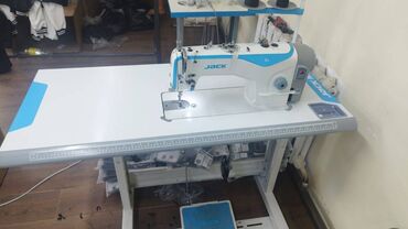 курсы технолога швейного производства: Швейная машина Jack