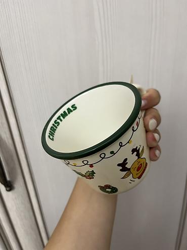 Yenidir, heç bir qırığı, çatı yoxdur