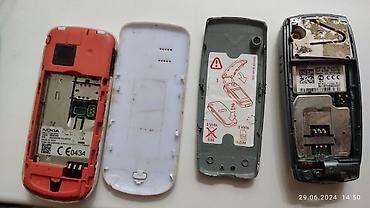 nokia 3210: Продаю Нокиа 1202-2 (500сом) и Алкател. Нет батареек. Рабочие — 2