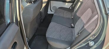 Kia: Kia cee'd : 1.4 l | 2007 year Hatchback