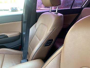 Kia: Kia Sportage: 2017 г., 2 л, Автомат, Дизель, Кроссовер — 15