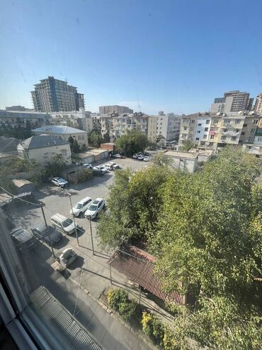 Köhnə tikili: Bakı, Ağ şəhər, 3 otaqlı, Köhnə tikili, m. Xətai, 82 kv. m -da lalafo.az — 12 Köhnə tikili: Bakı, Ağ şəhər, 3 otaqlı, Köhnə tikili, m. Xətai, 82 kv. m — 12