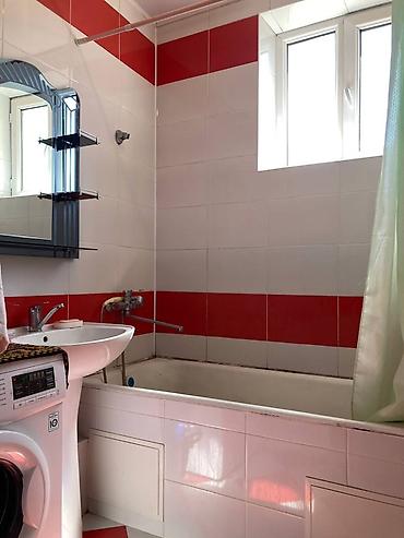 Посуточная аренда квартир: 2 комнаты, Телевизор, Интернет, Wi-Fi, Круглосуточное заселение at lalafo.kg — 10 Посуточная аренда квартир: 2 комнаты, Телевизор, Интернет, Wi-Fi, Круглосуточное заселение — 10