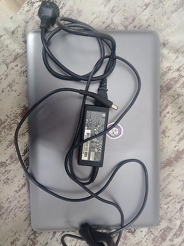HP: HP noutbuk 80MANAT BARTER VAR TELEFONLA - Ekran: təxminən 15.6" — 6